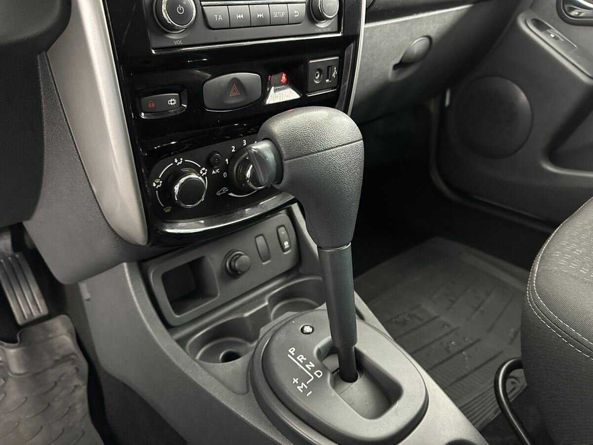 Nissan Terrano 2015 года с пробегом. Фото: #12