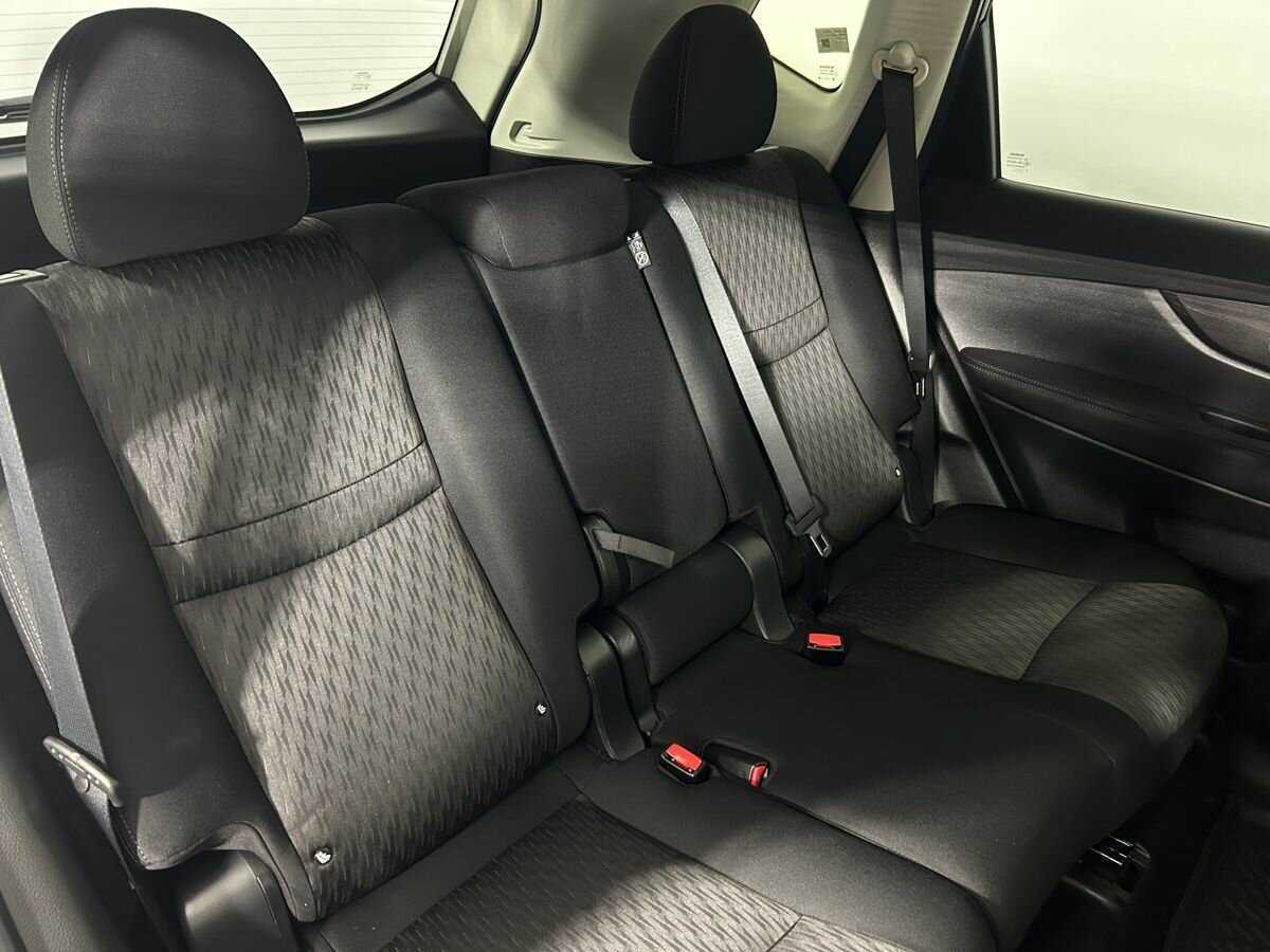 Б/У Ниссан Икс-Трейл 2018 года. Фото: #12