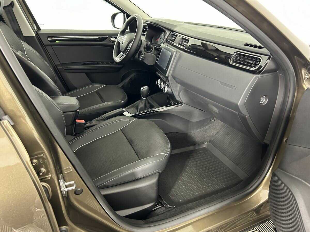 Б/У Рено Аркана 2021 года. Фото: #13