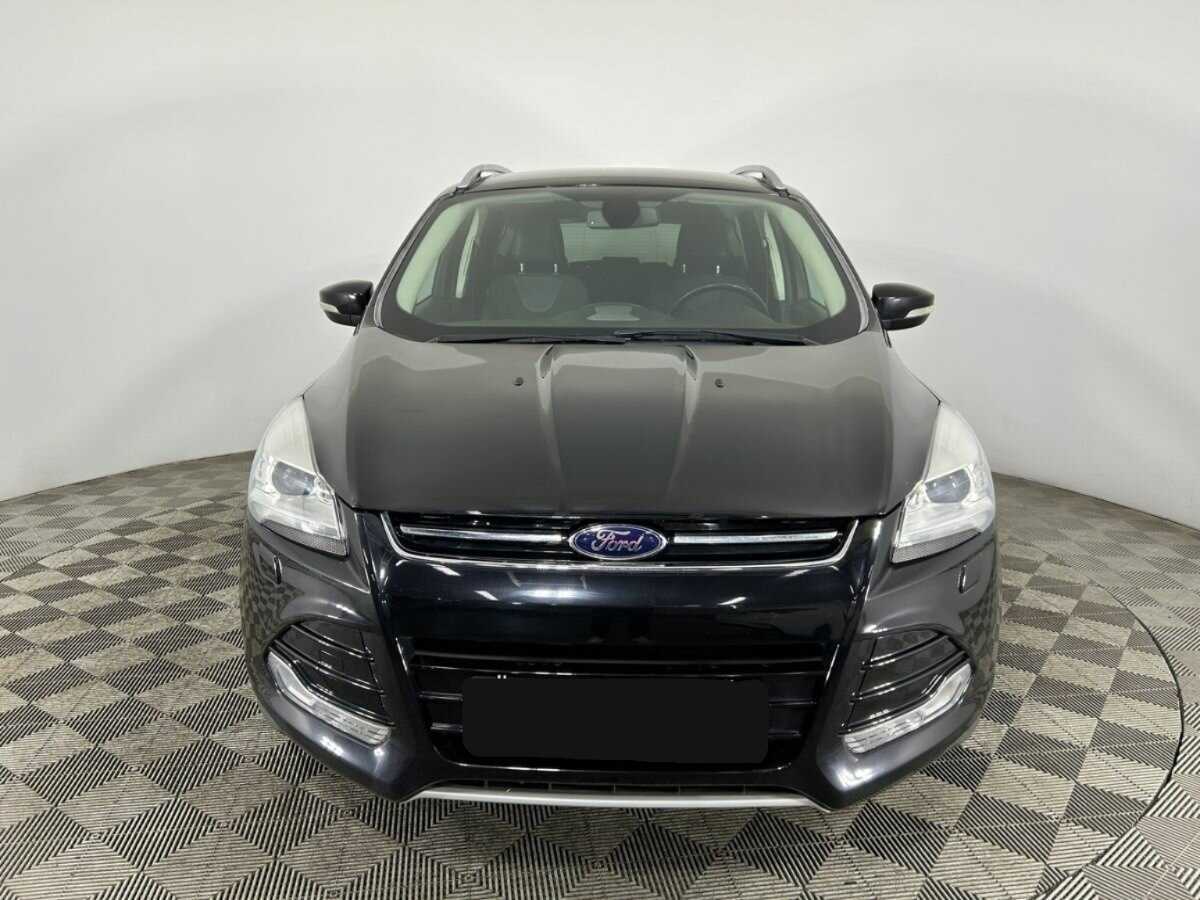 Б/У Форд Куга 2015 года. Фото: #1