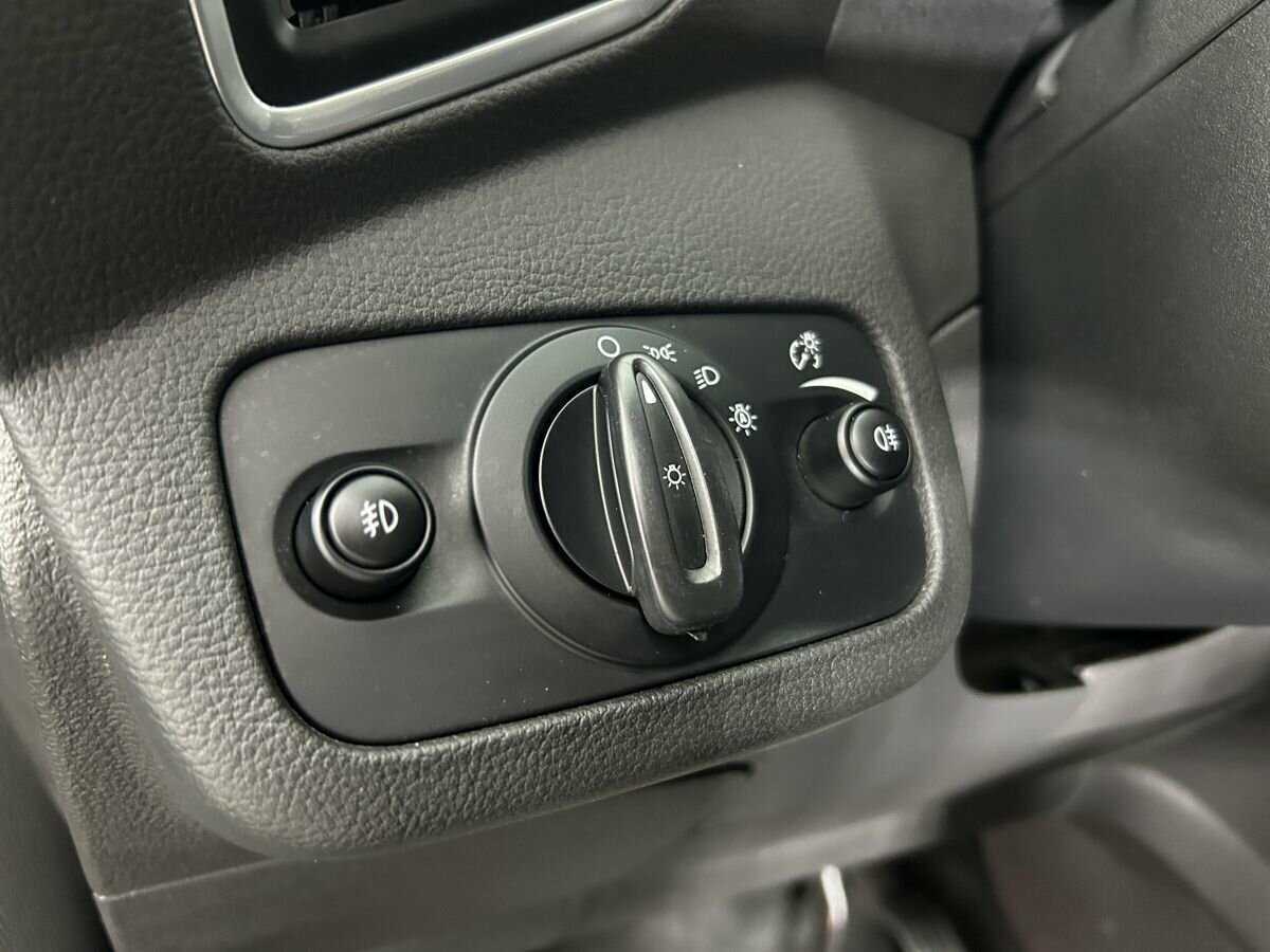 Б/У Форд Куга 2015 года. Фото: #7