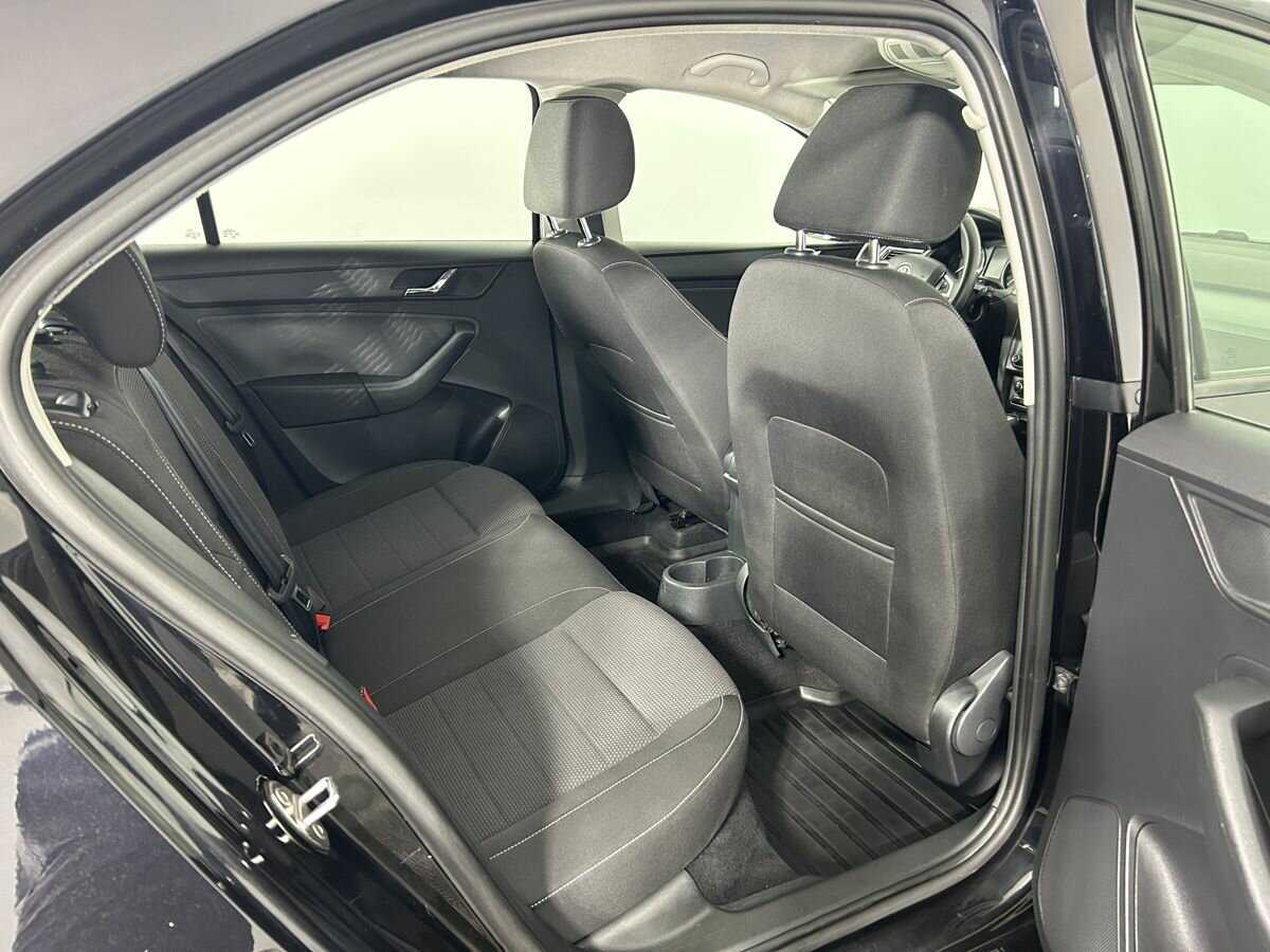 Б/У Шкода Рапид 2014 года. Фото: #15