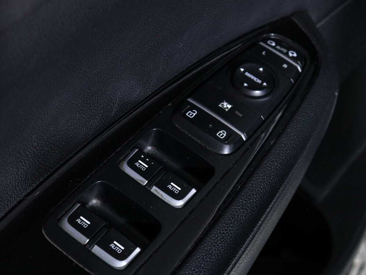 Kia Optima 2018 года с пробегом. Фото: #18