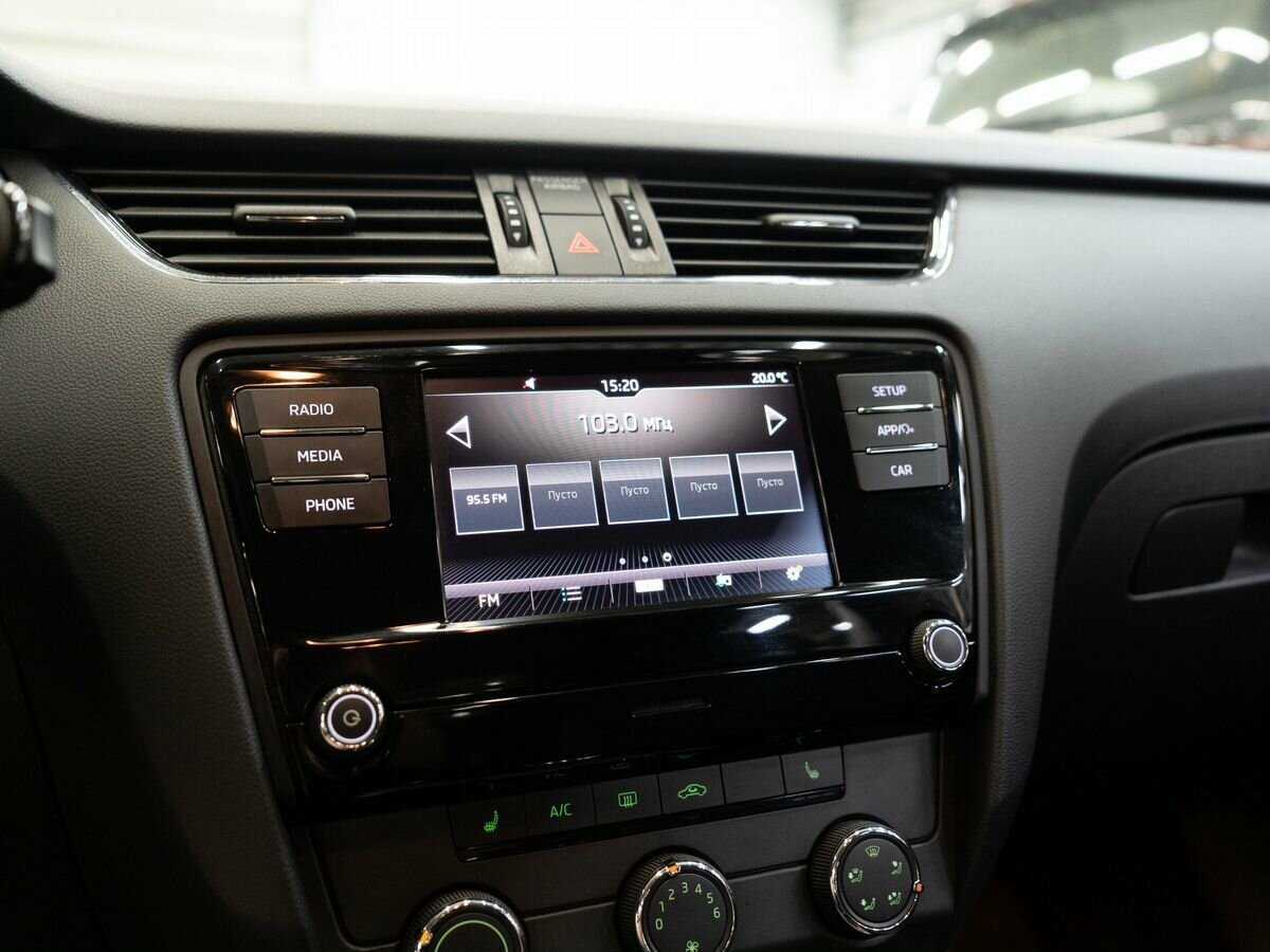 Skoda Octavia 2018 года с пробегом. Фото: #11