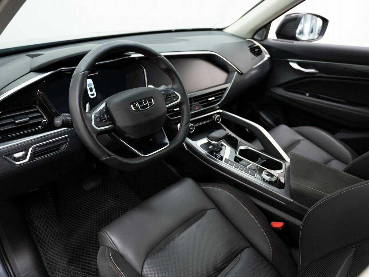 Geely Tugella 2022 года с пробегом. Фото: #6