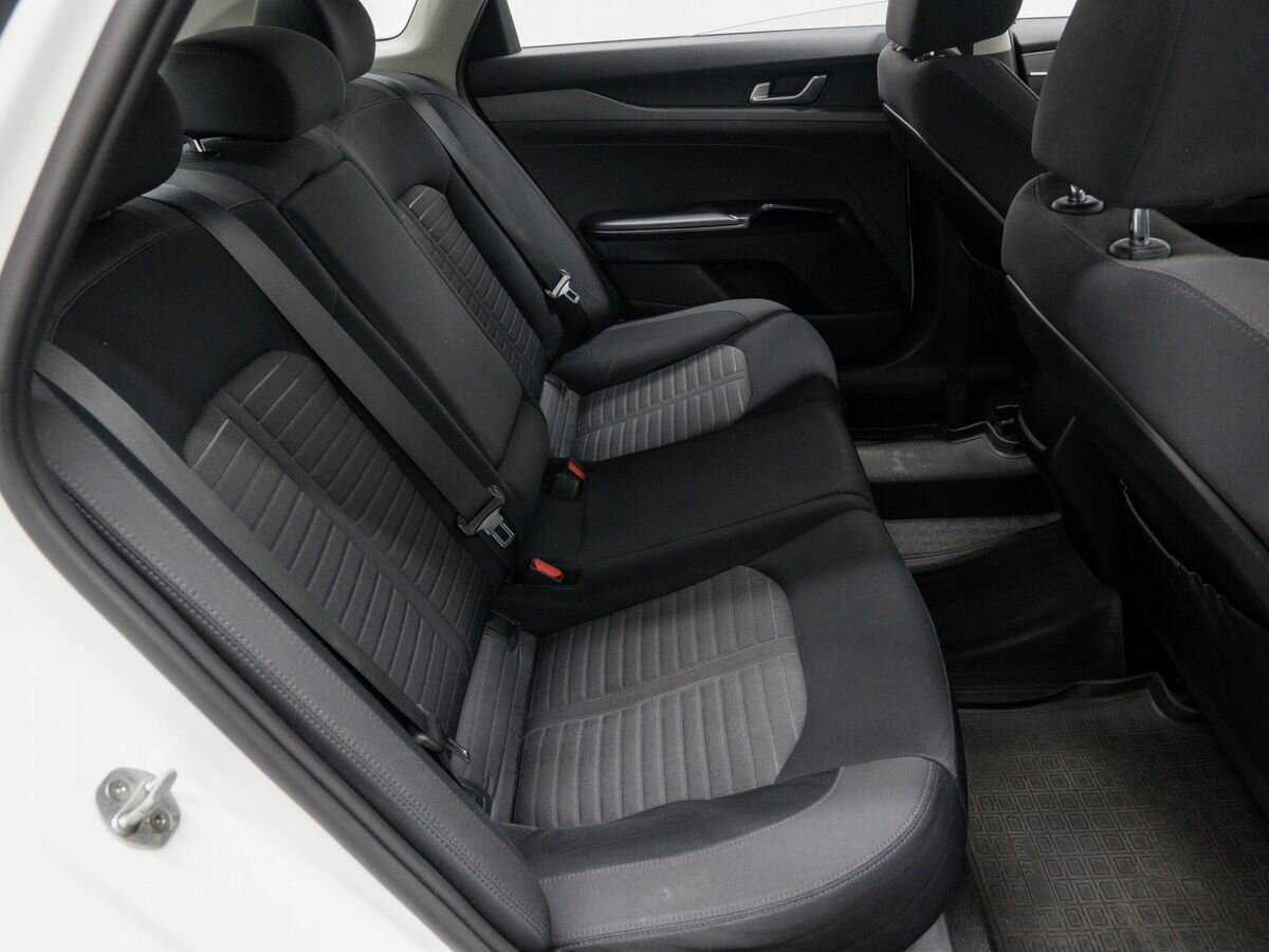 Б/У Киа К5 2021 года. Фото: #8