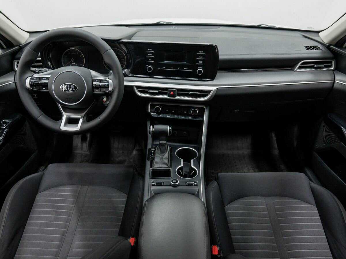 Б/У Киа К5 2021 года. Фото: #9