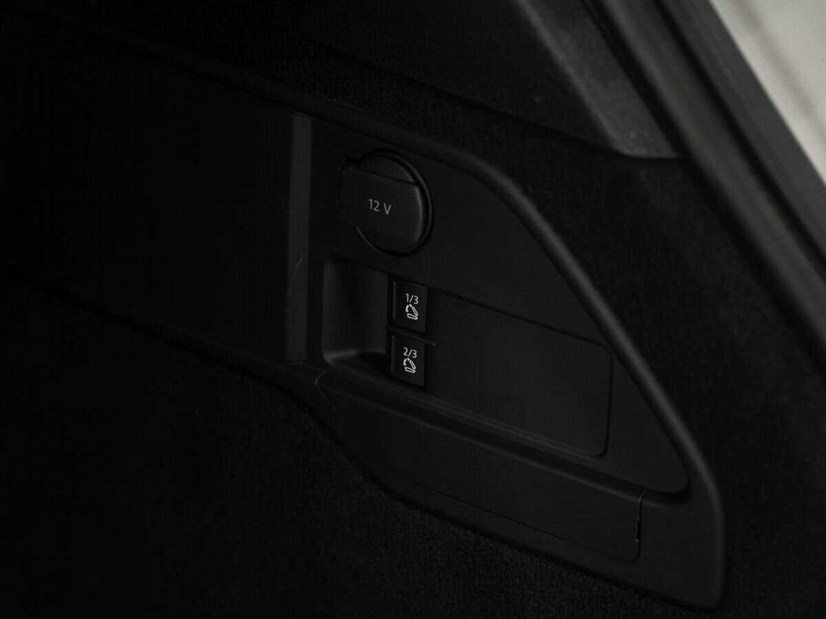 Volkswagen Touareg 2015 года с пробегом. Фото: #22