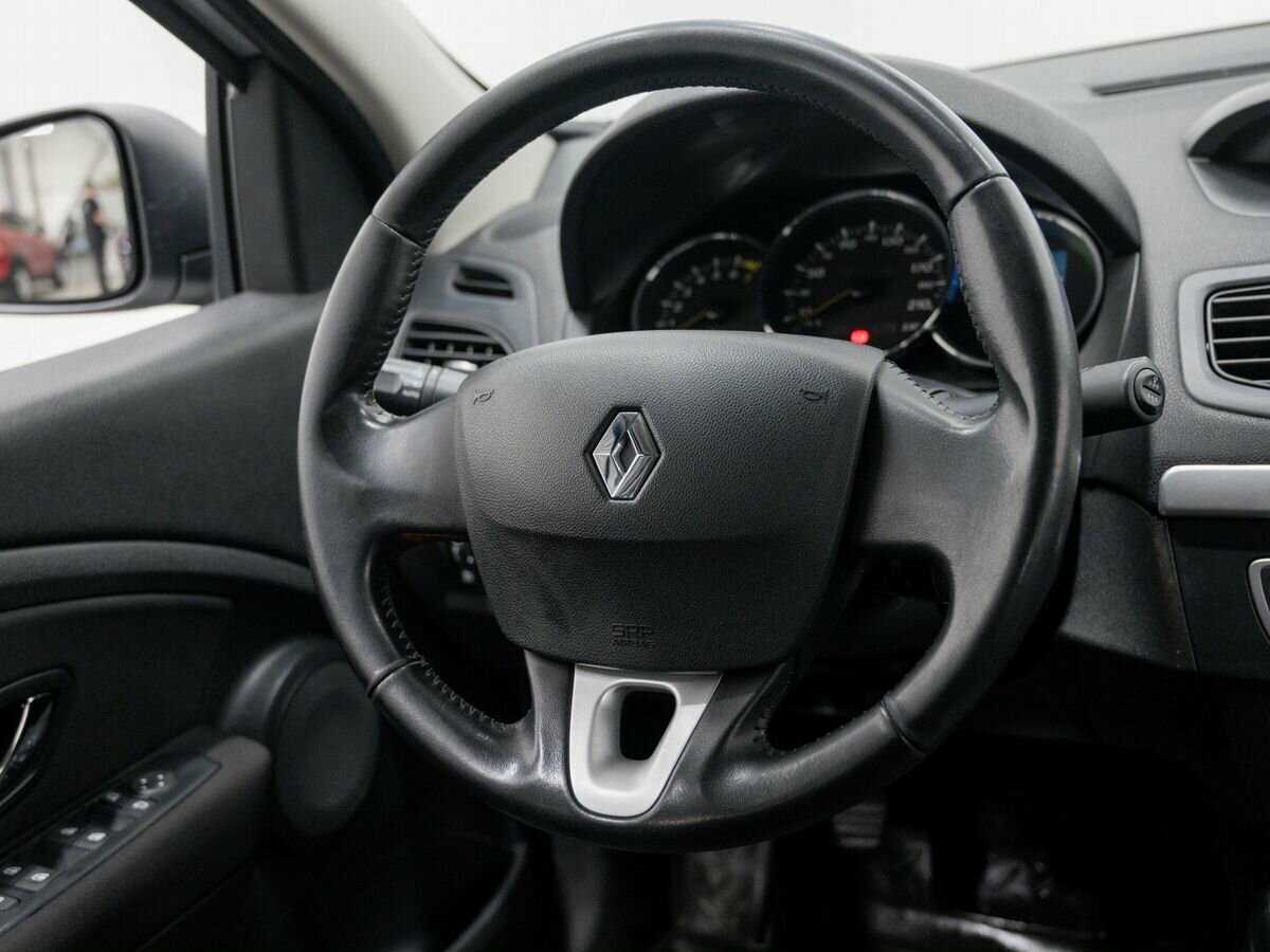 Б/У Рено Флюенс 2013 года. Фото: #10