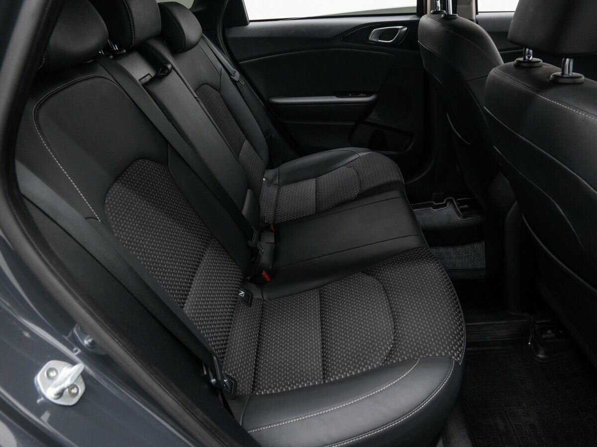 Б/У Киа Сид 2019 года. Фото: #8