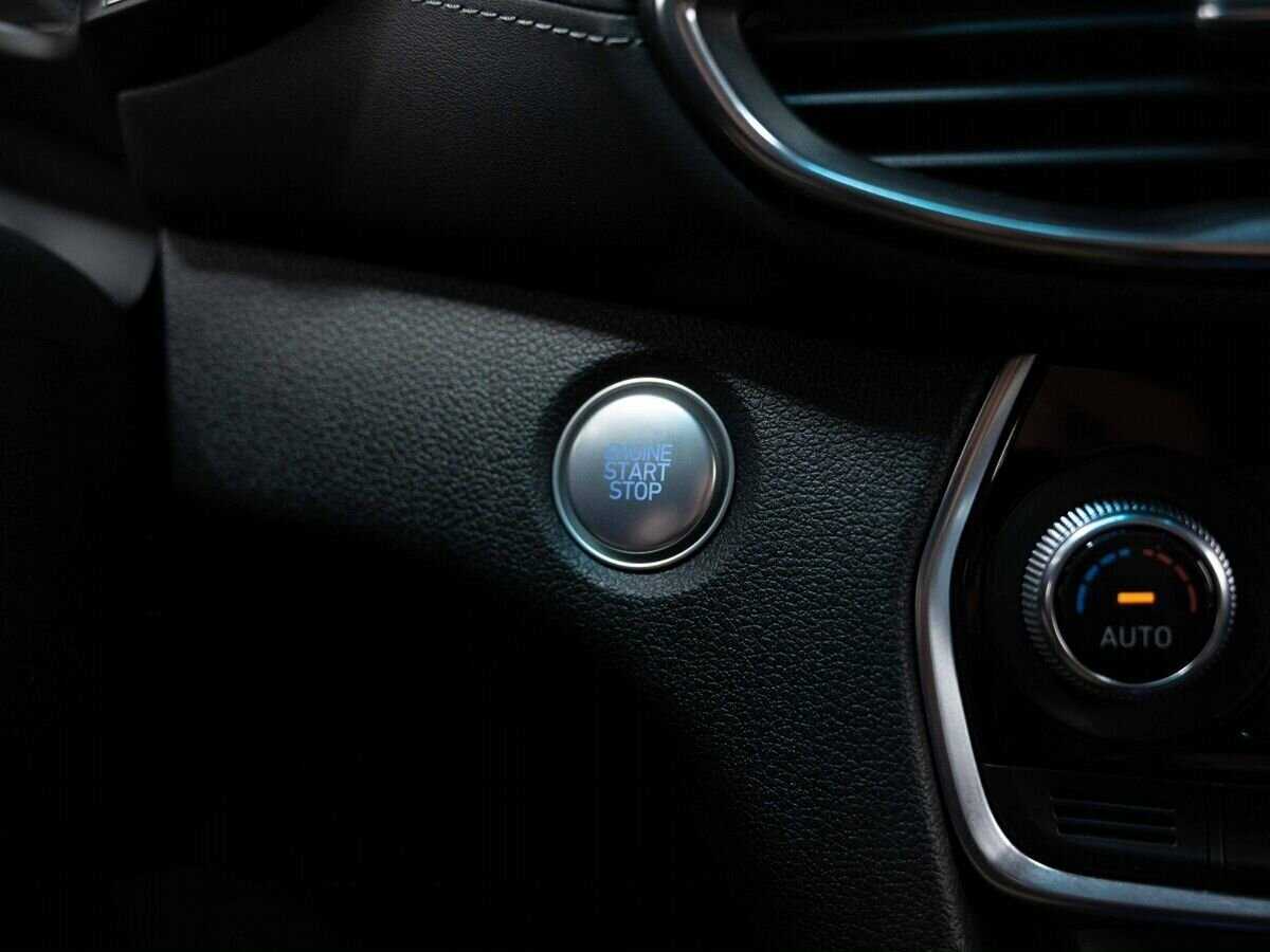 Hyundai Santa Fe 2019 года с пробегом. Фото: #22