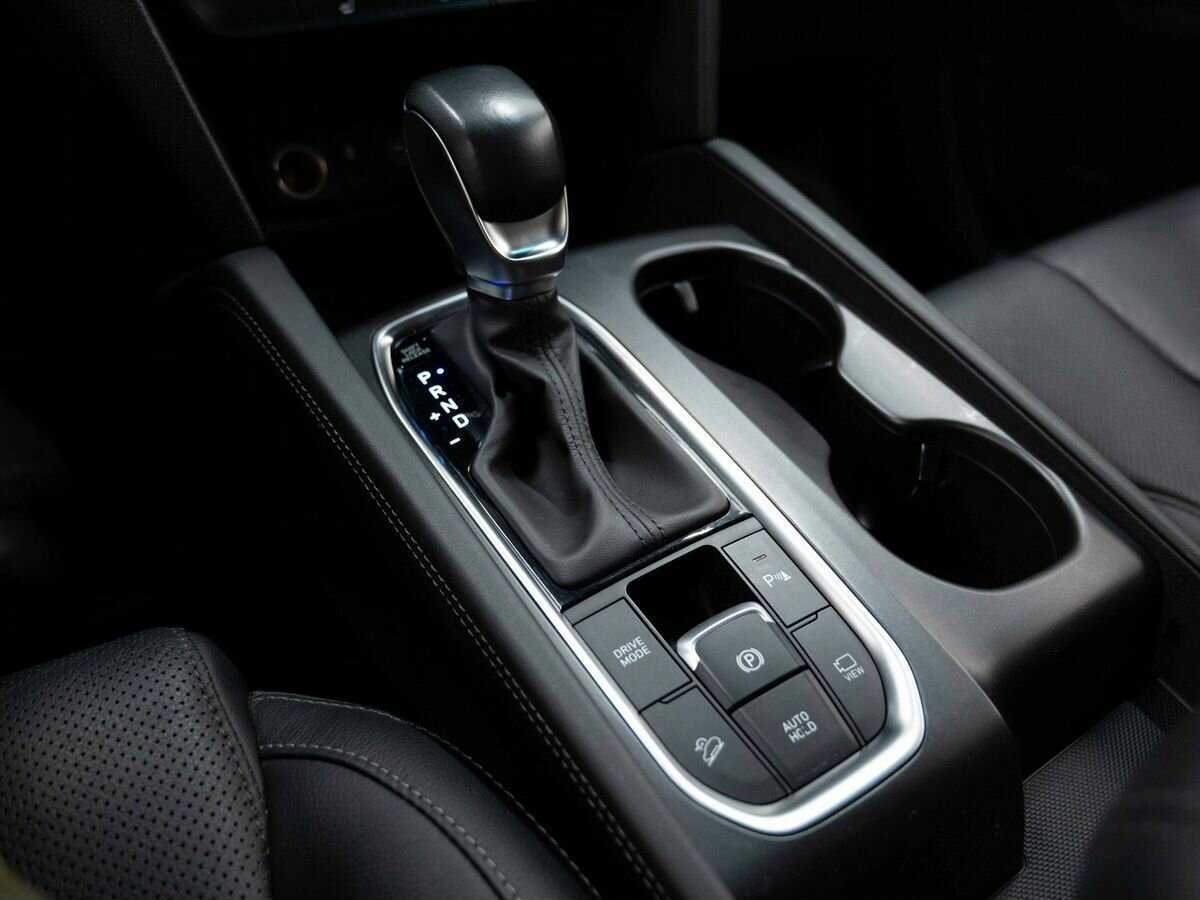 Hyundai Santa Fe 2019 года с пробегом. Фото: #23