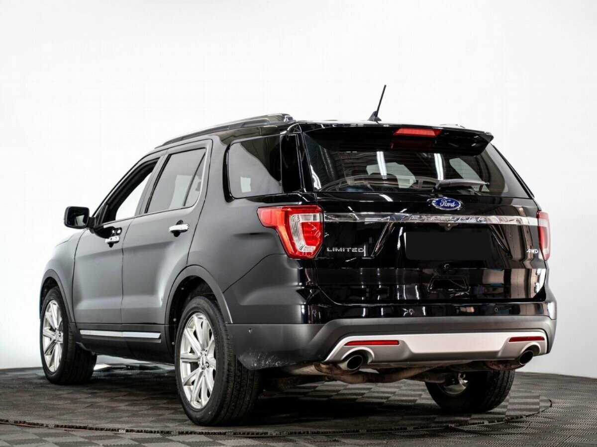 Ford Explorer 2017 года с пробегом. Фото: #5