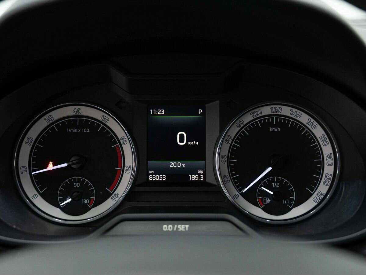 Б/У Шкода Октавия 2017 года. Фото: #17