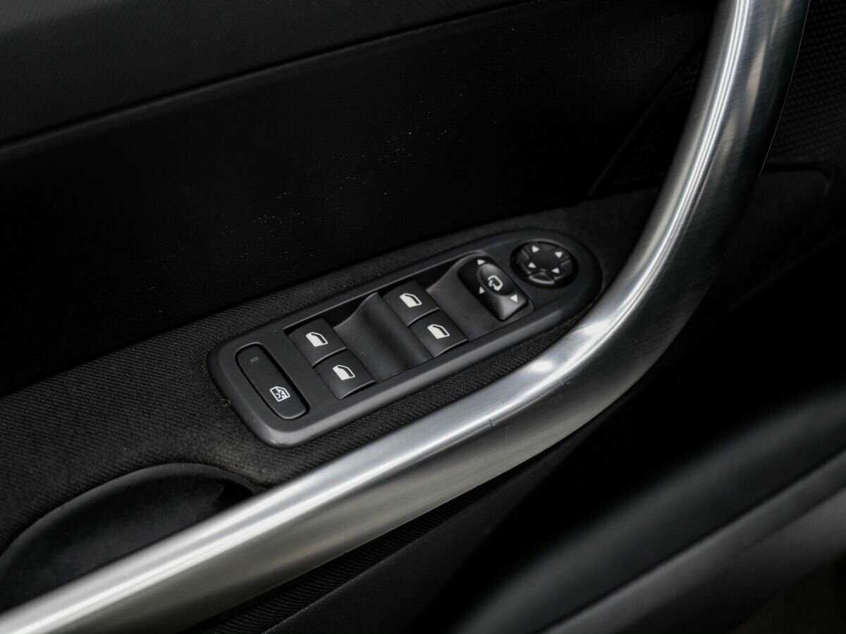 Б/У Пежо 408 2017 года. Фото: #14