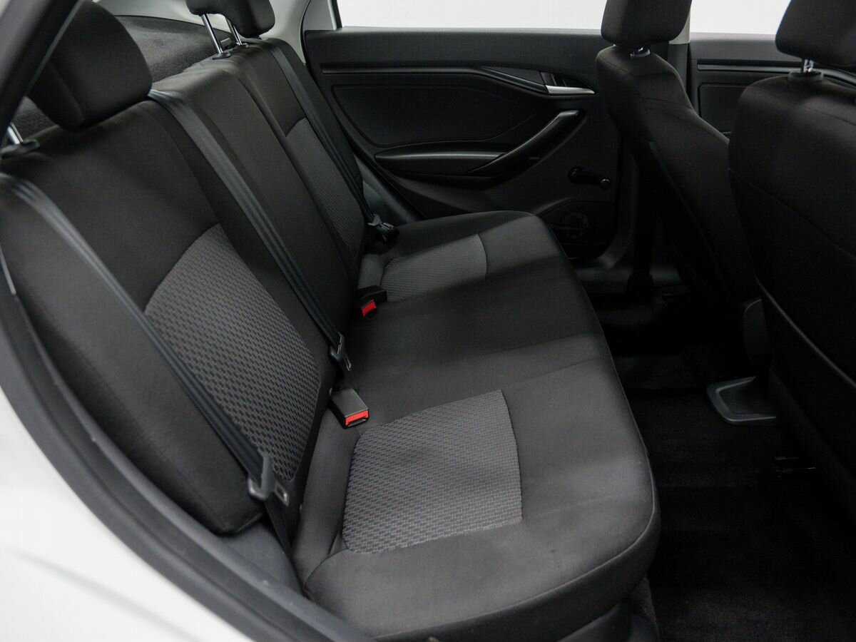 Б/У Лада (ВАЗ) Веста 2019 года. Фото: #8