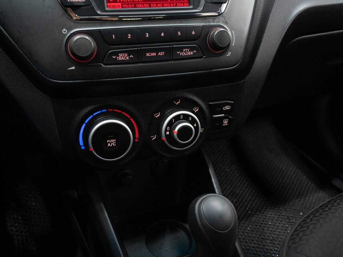 Б/У Киа Рио 2012 года. Фото: #16