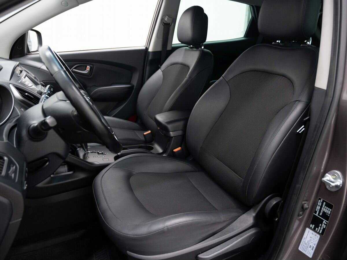 Б/У Хендай ай-икс35 2014 года. Фото: #7