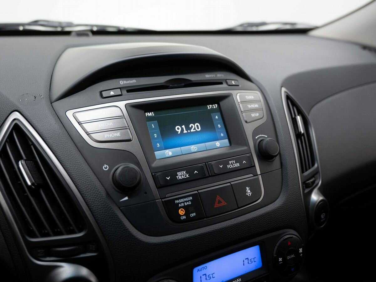 Б/У Хендай ай-икс35 2014 года. Фото: #18