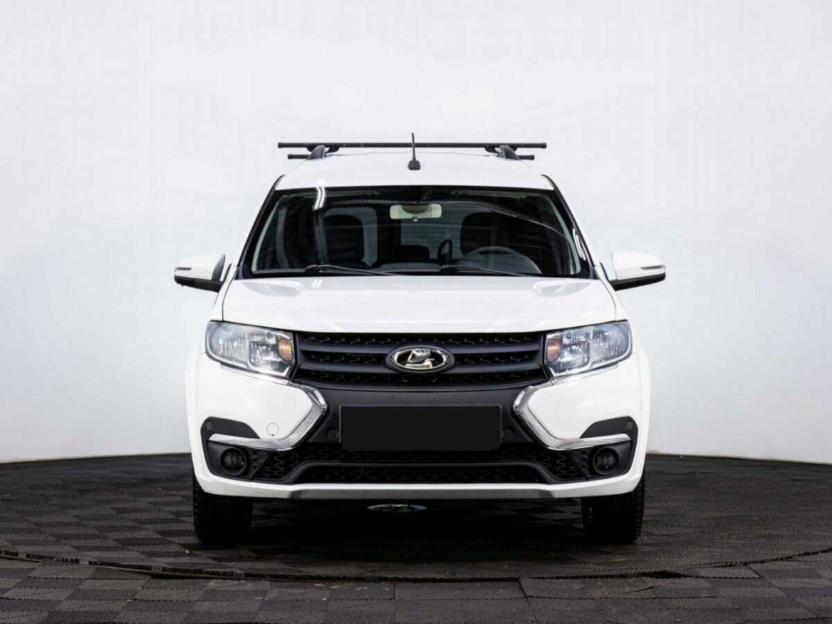 Б/У Лада (ВАЗ) Ларгус 2021 года. Фото: #1