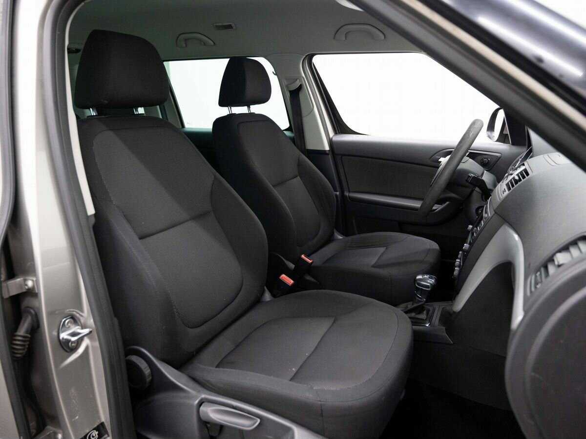 Б/У Шкода Йети 2012 года. Фото: #11