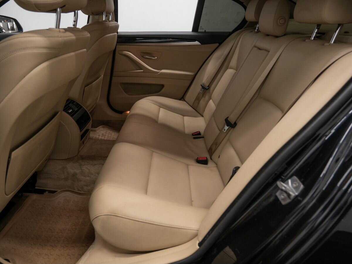 BMW 5 серии 2014 года с пробегом. Фото: #11