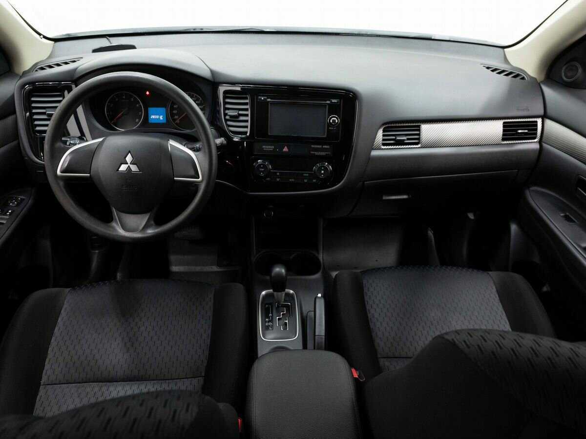 Mitsubishi Outlander 2014 года с пробегом. Фото: #12