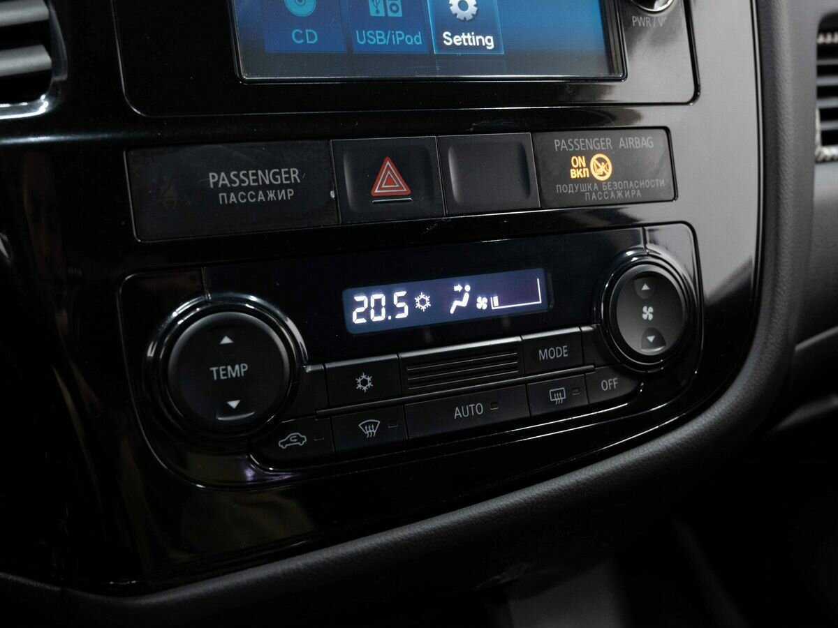 Mitsubishi Outlander 2014 года с пробегом. Фото: #17