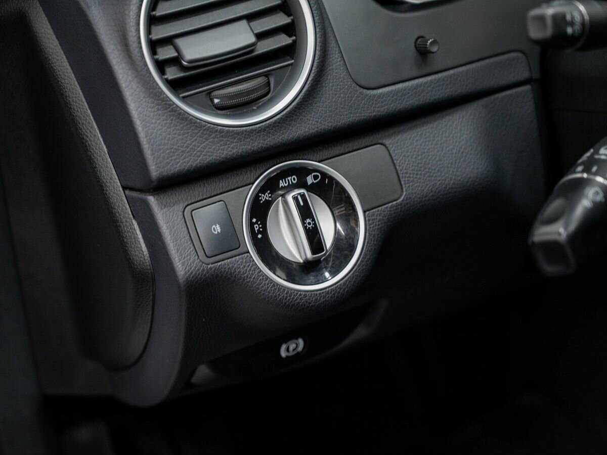 Mercedes-Benz C-Класс 2012 года с пробегом. Фото: #16