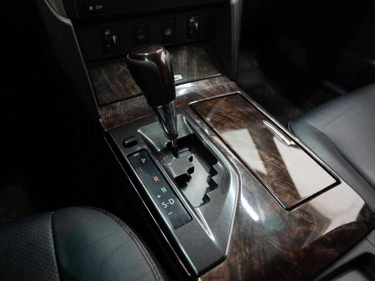 Б/У Тойота Камри 2014 года. Фото: #23