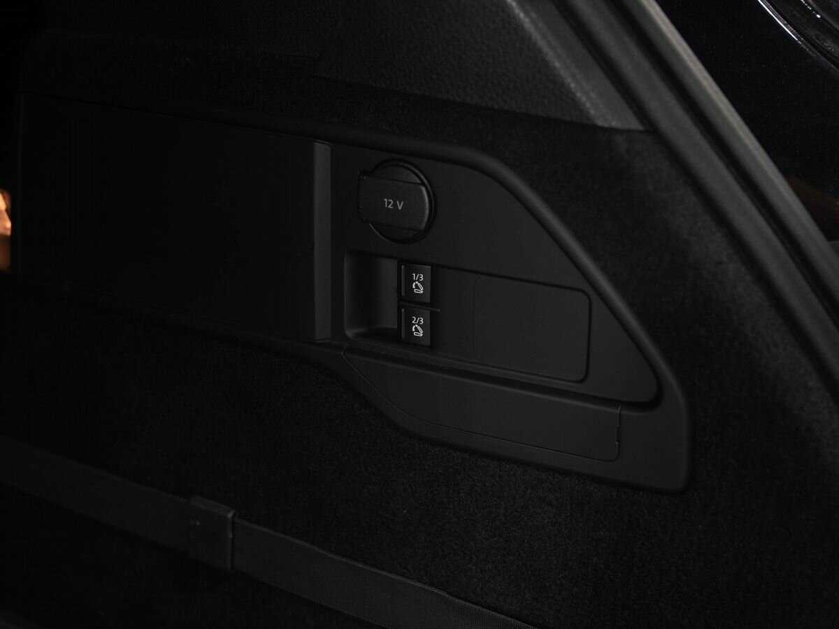 Volkswagen Touareg 2016 года с пробегом. Фото: #22