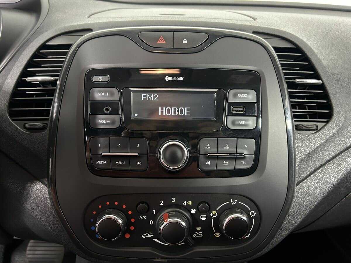 Б/У Рено Каптюр 2018 года. Фото: #11