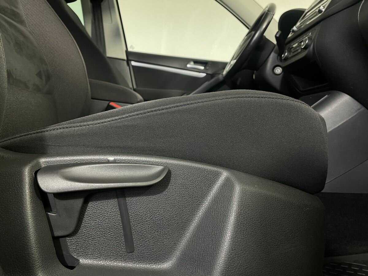 Volkswagen Tiguan 2012 года с пробегом. Фото: #13