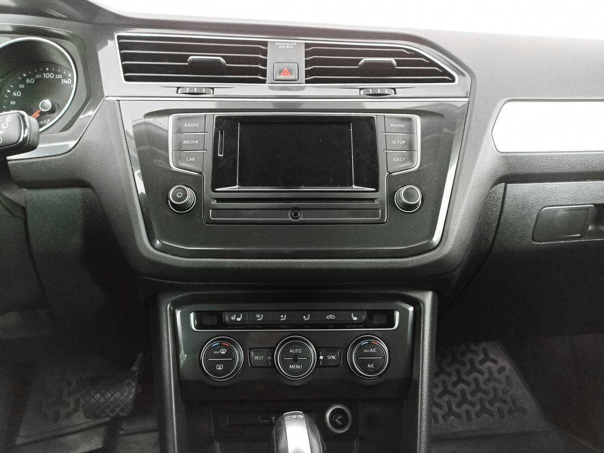 Б/У Фольксваген Тигуан 2017 года. Фото: #12