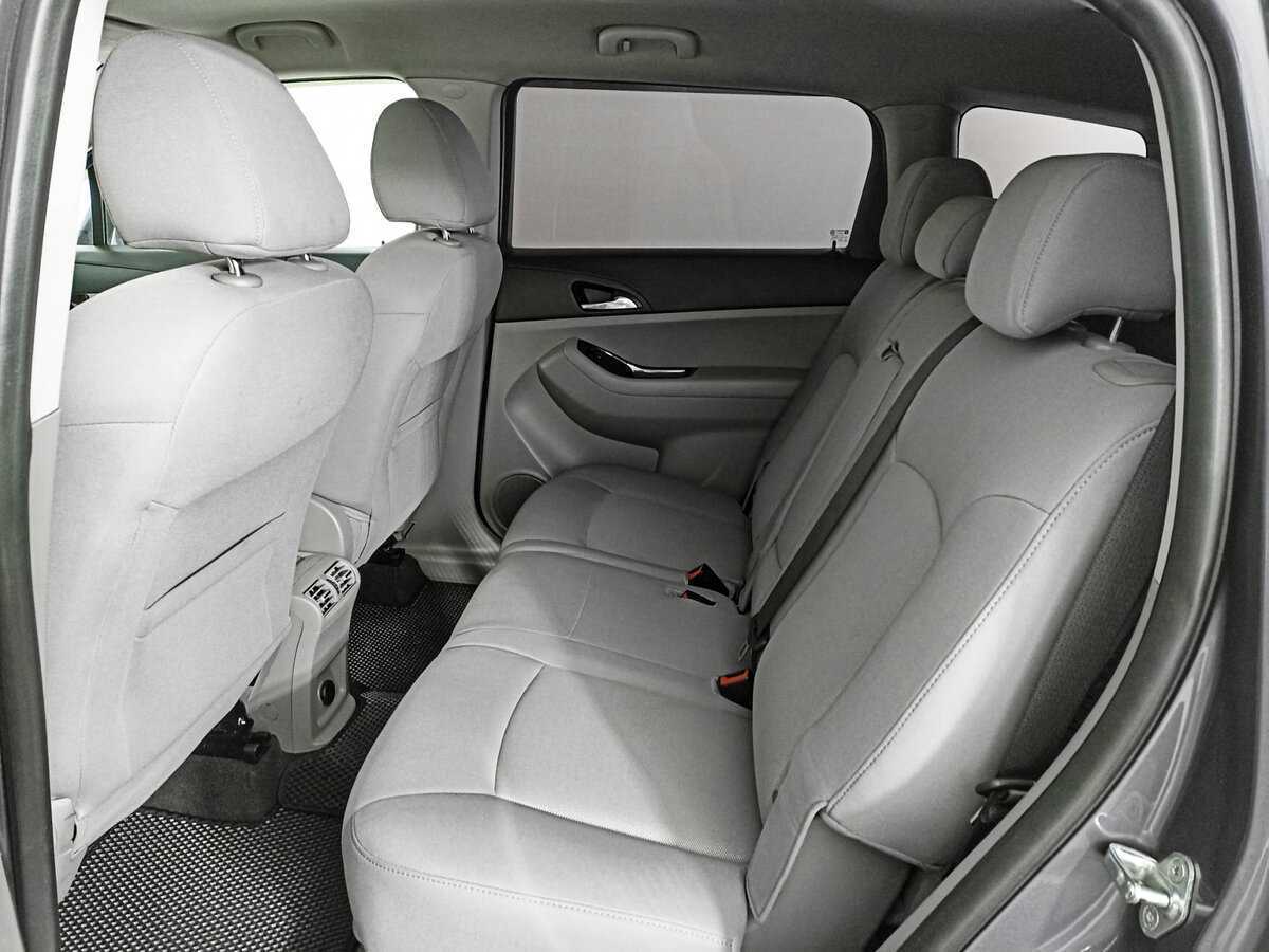 Б/У Шевроле Орландо 2013 года. Фото: #9