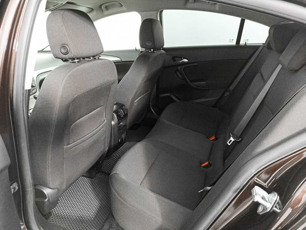 Opel Insignia 2014 года с пробегом. Фото: #9