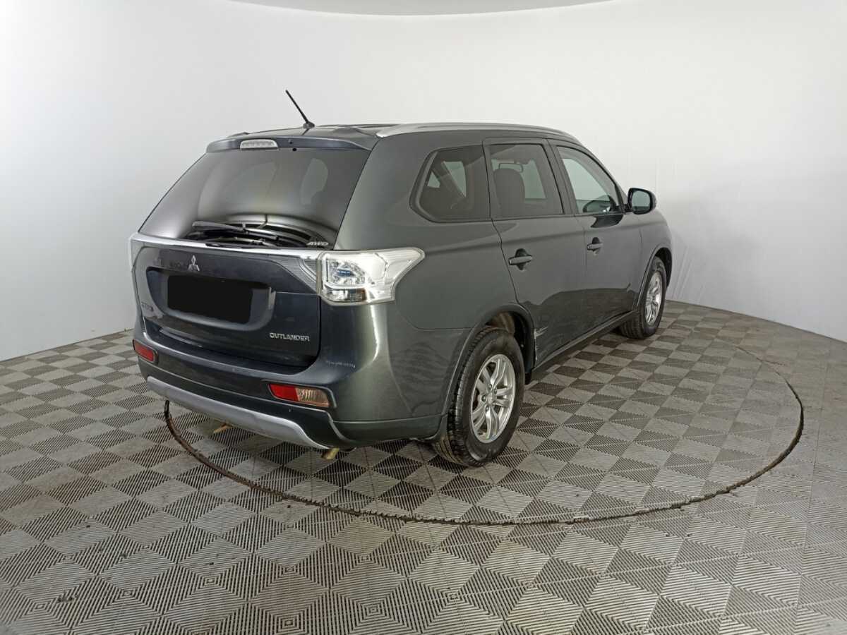 Mitsubishi Outlander 2014 года с пробегом. Фото: #4