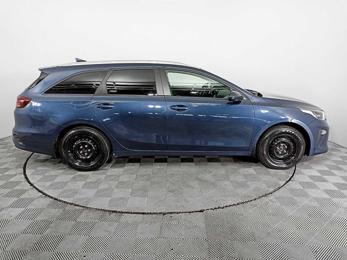 Б/У Киа Сид 2021 года. Фото: #3