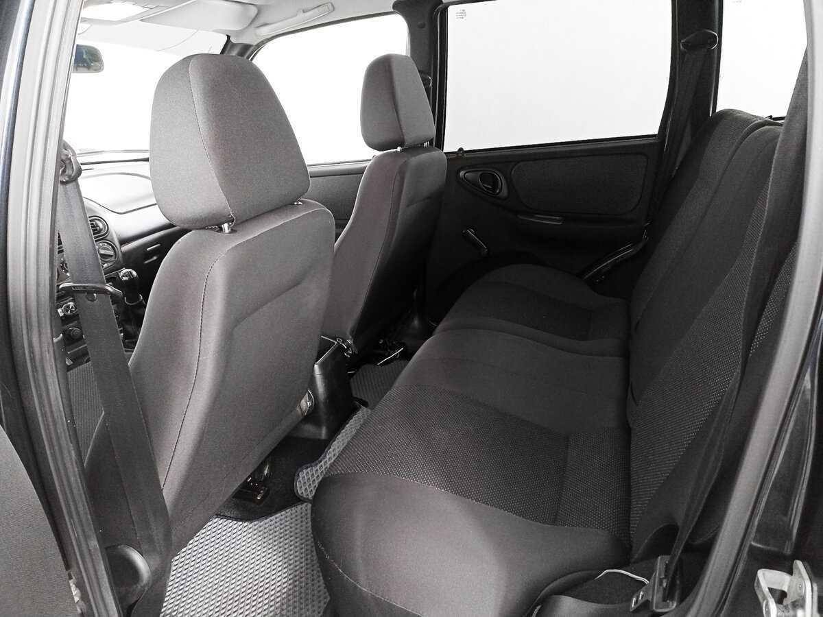 Б/У Шевроле Нива 2013 года. Фото: #9