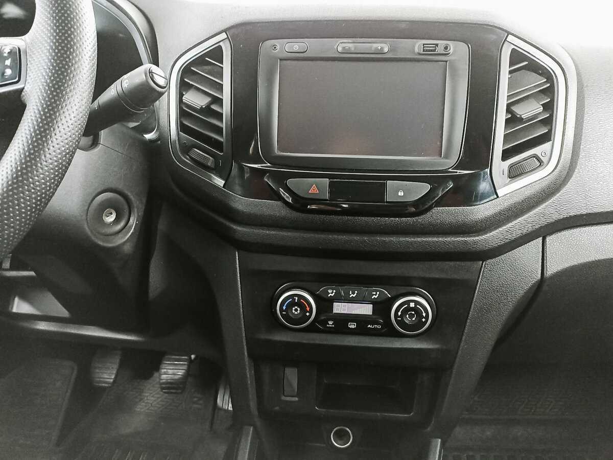 Б/У Лада (ВАЗ) ИКСРЭЙ 2016 года. Фото: #12