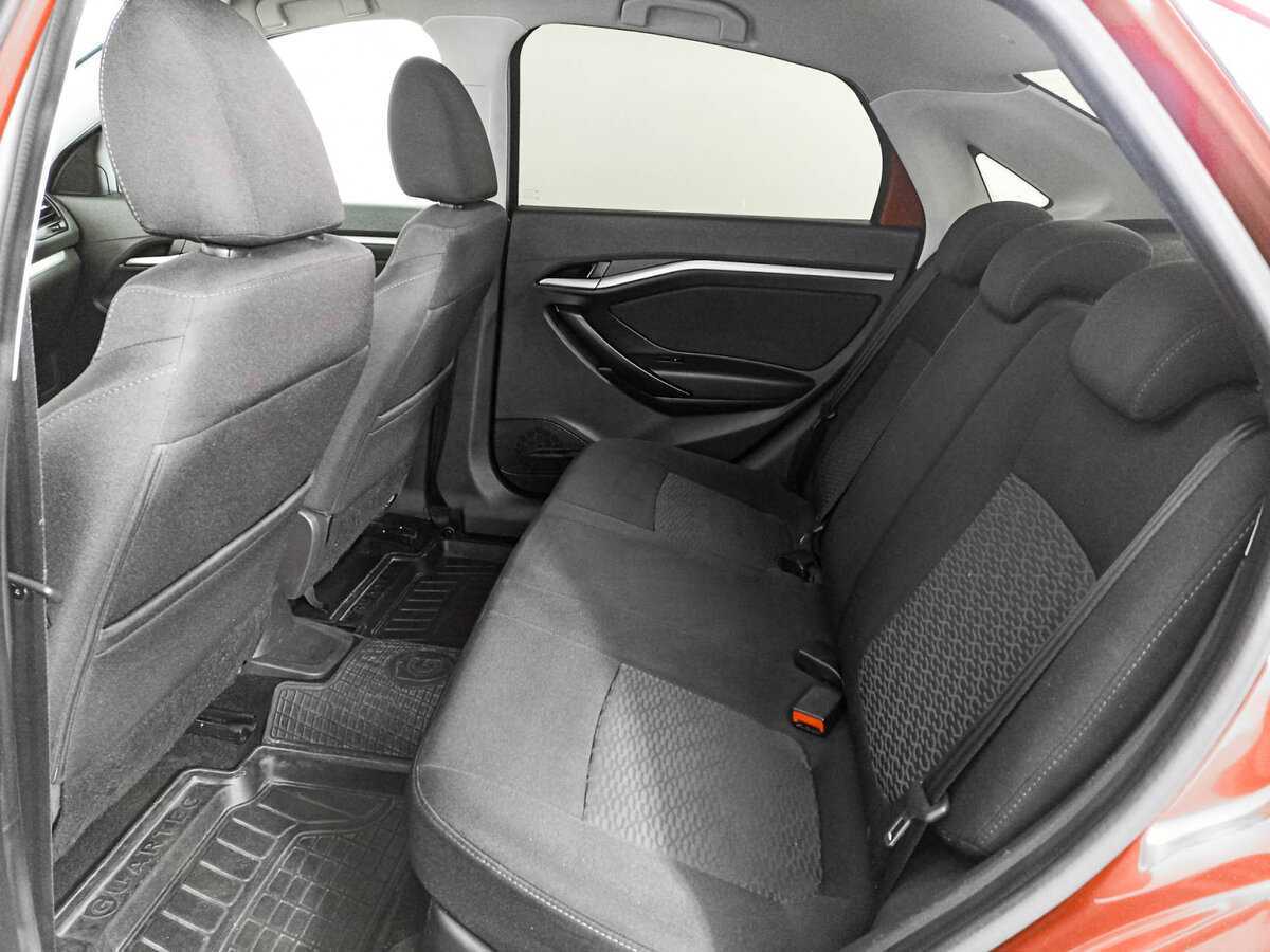 Lada (ВАЗ) Vesta 2017 года с пробегом. Фото: #9