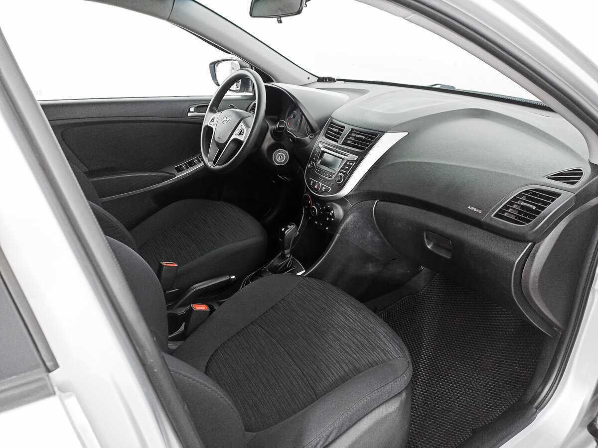 Б/У Хендай Солярис 2015 года. Фото: #6