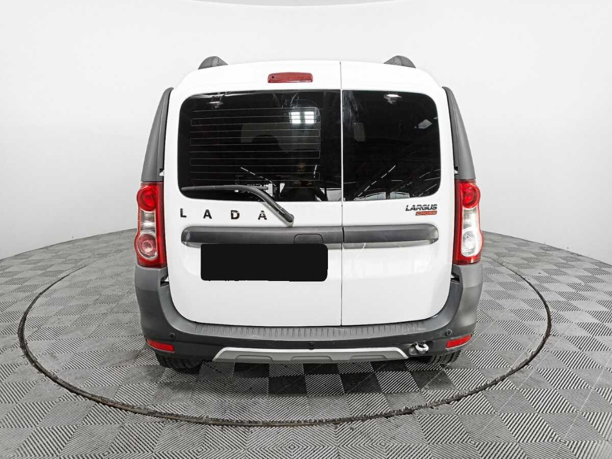 Б/У Лада (ВАЗ) Ларгус 2020 года. Фото: #4