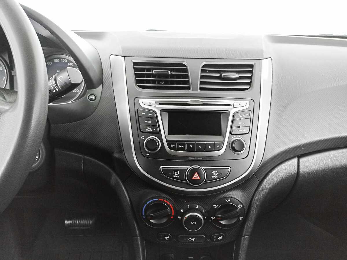 Б/У Хендай Солярис 2016 года. Фото: #12