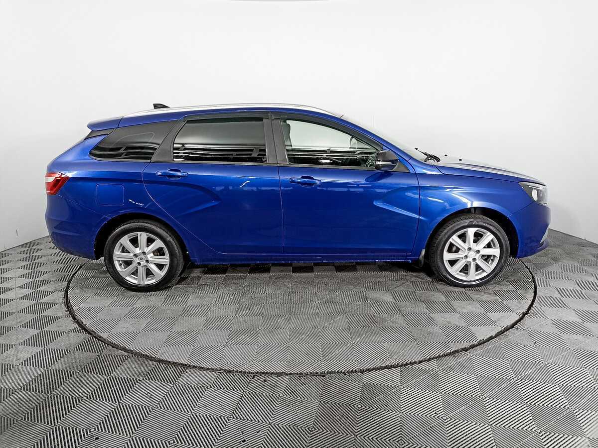 Б/У Лада (ВАЗ) Веста 2021 года. Фото: #3