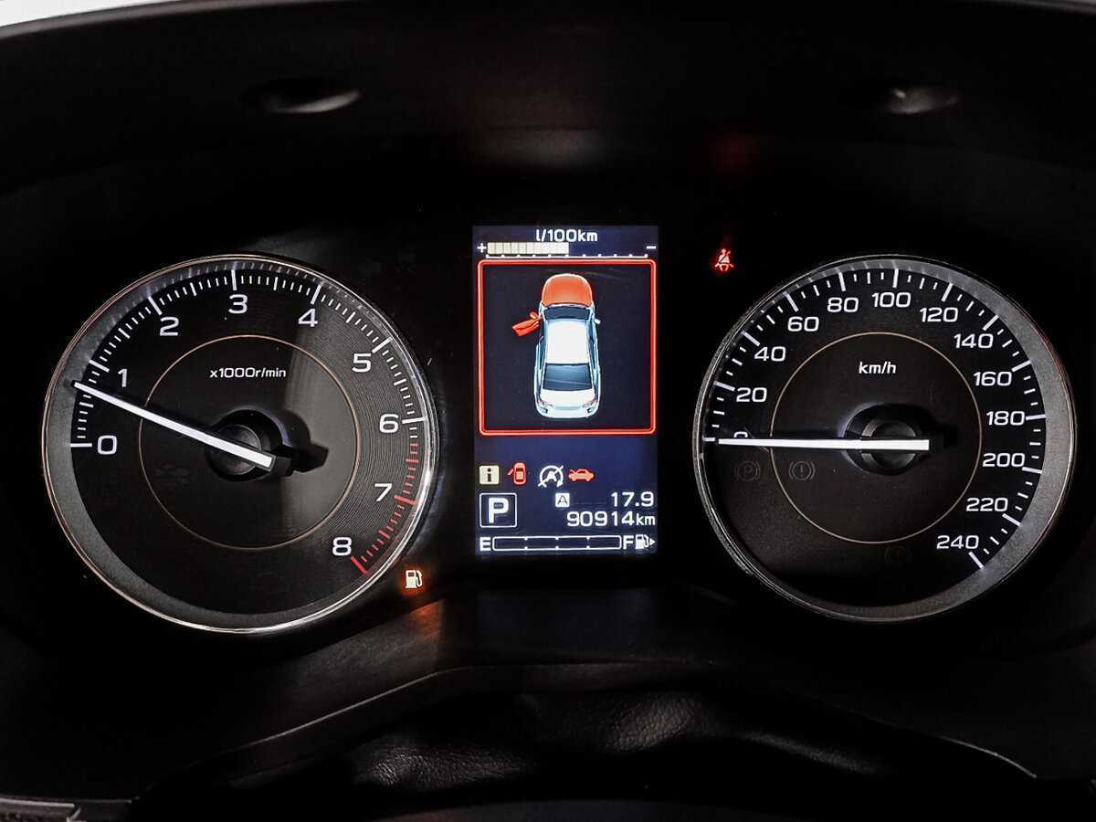 Subaru XV 2018 года с пробегом. Фото: #10