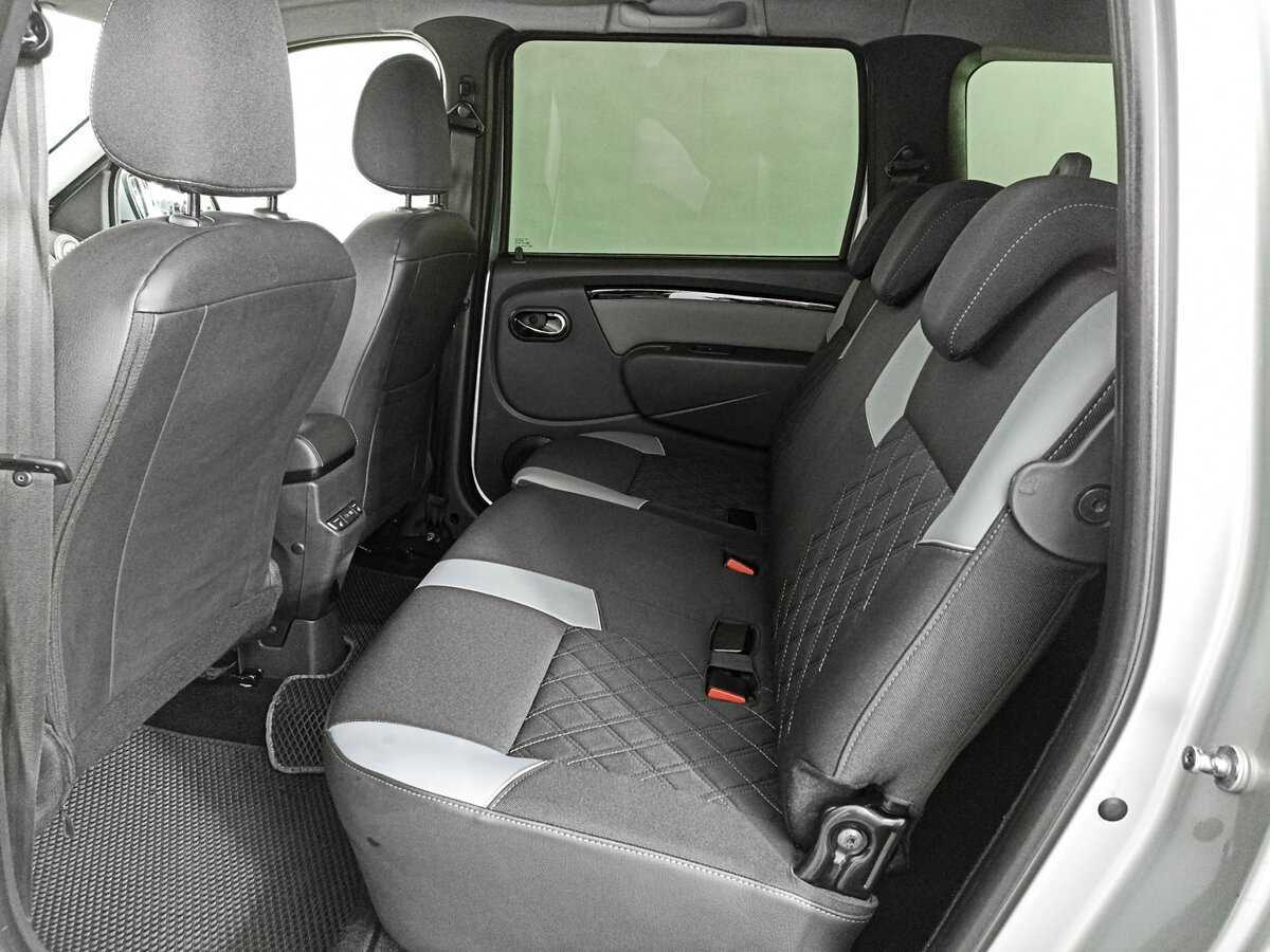 Б/У Лада (ВАЗ) Ларгус 2021 года. Фото: #9