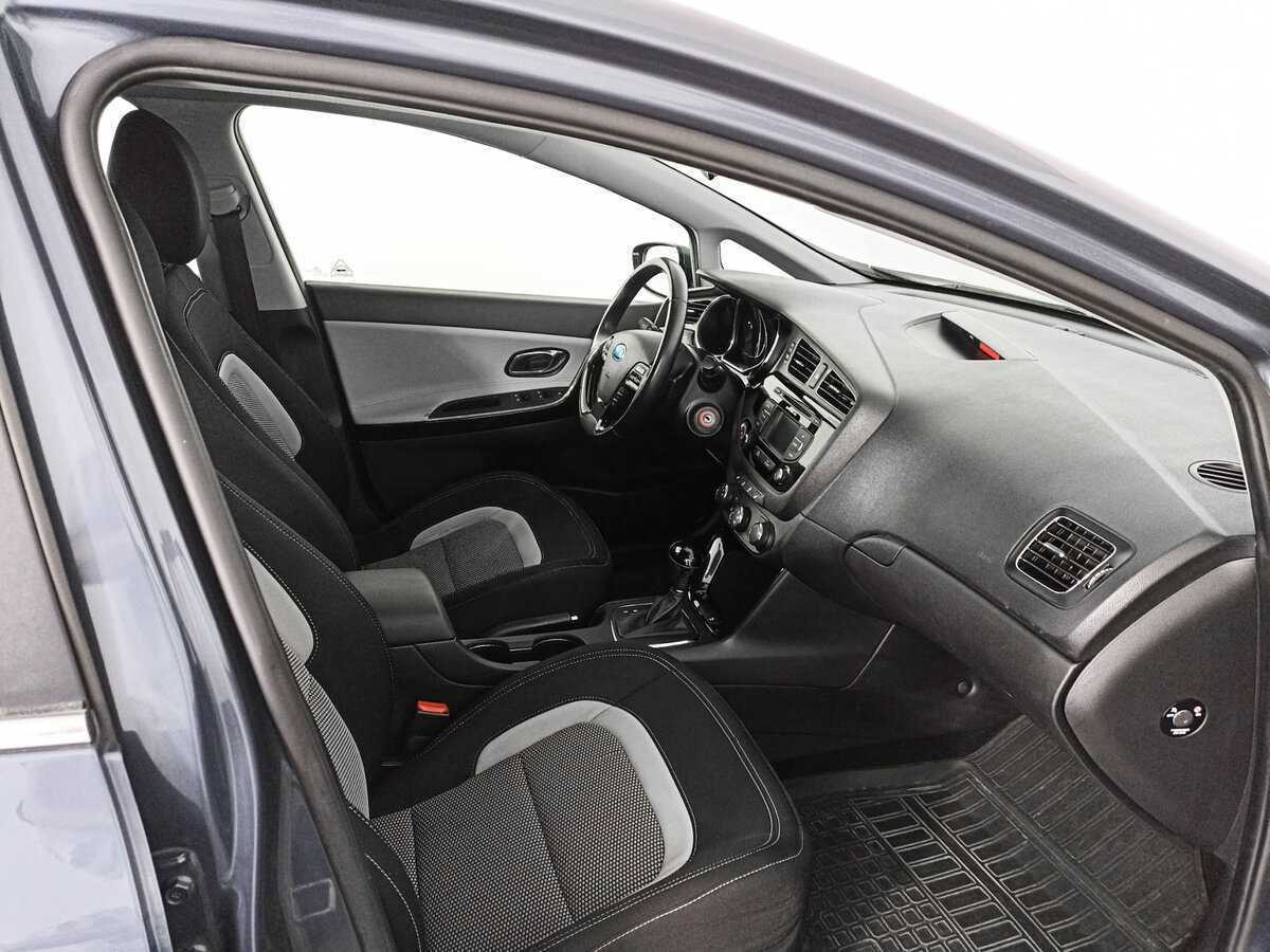 Б/У Киа Сид 2014 года. Фото: #8