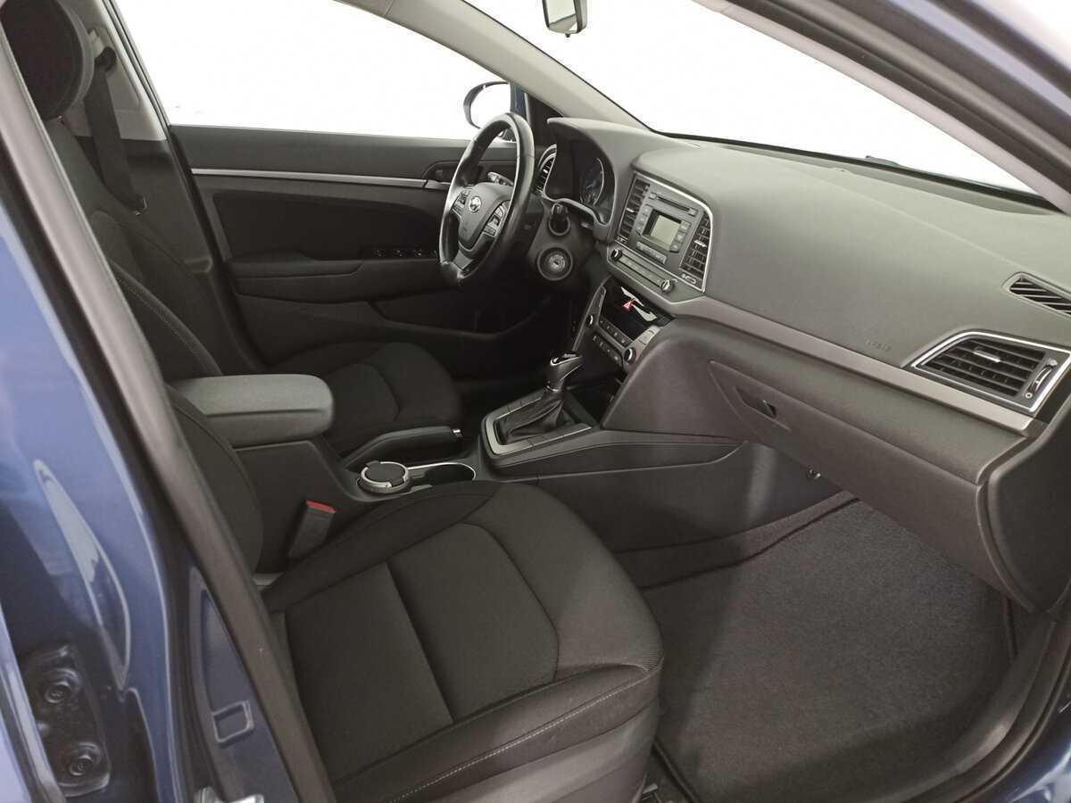 Б/У Хендай Елантра 2018 года. Фото: #8