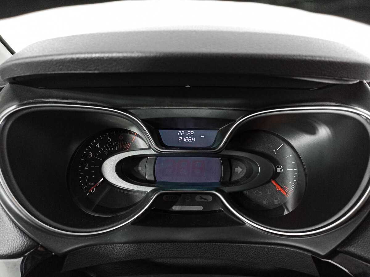 Б/У Рено Каптюр 2022 года. Фото: #10